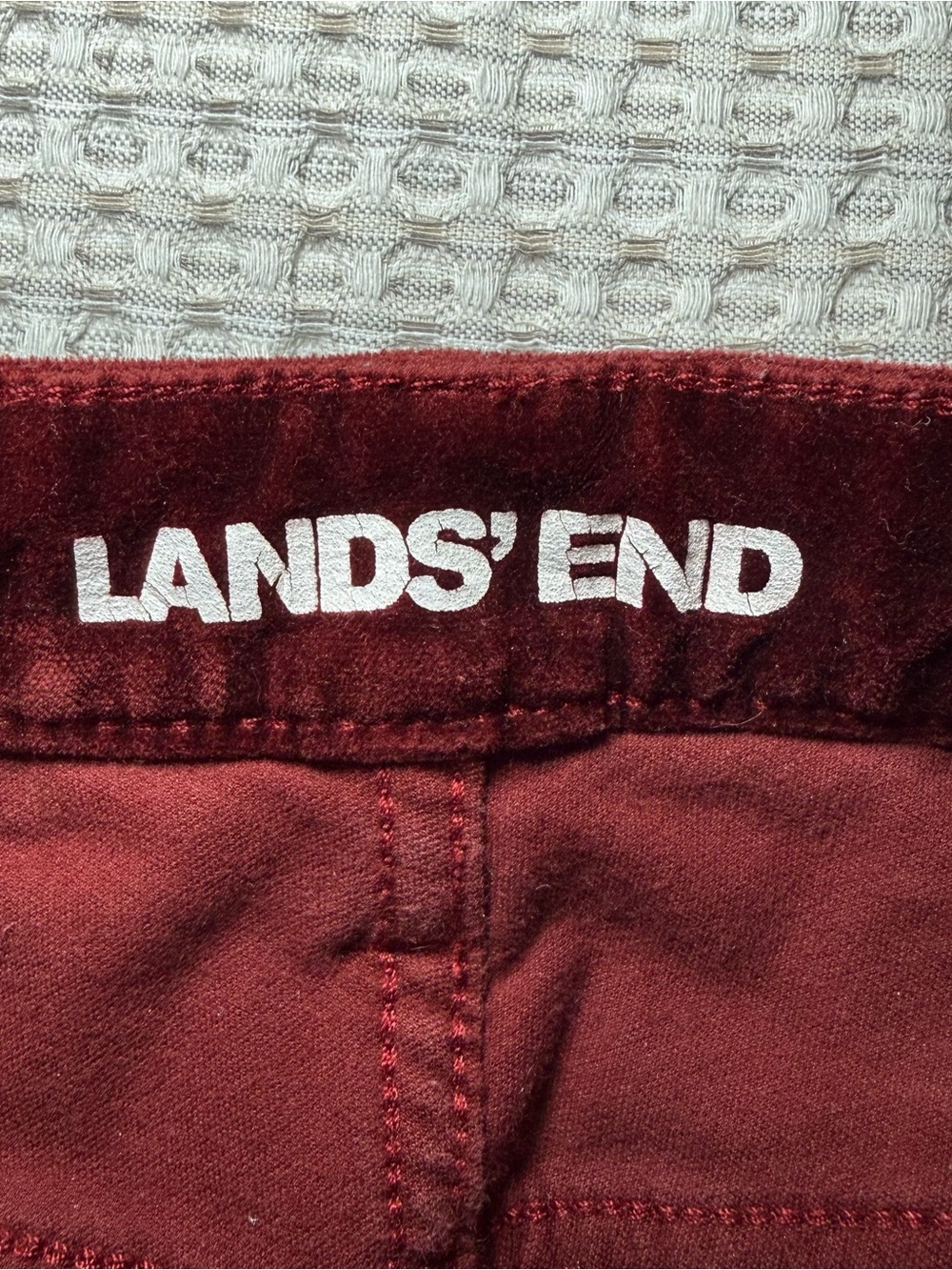 Lands' End Burgundy Cotton/Spandex Mid Ride Slim Tall Velvet Pants - Size 12 - Picture 5 of 8